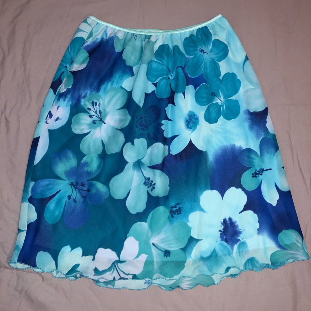 Blue floral skirt with sheer overlay 10petite